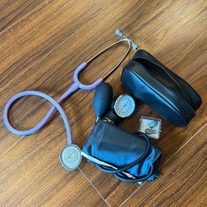 3M™ Littmann® Lightweight II S.E. Stethoscopes, 28 inch - lilac